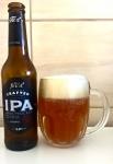 Tesco IPA,  lahev a sklenice