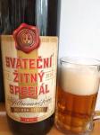 Dudak - Svatecni zitny special, Svetle silne pivo s zitnym sladem lahev a sklenice